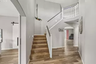 3075 NE 4th Ave, Hillsboro, OR 97124 - Photo 5