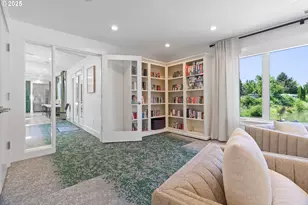 570 N 10th St, Cornelius, OR 97113 - Photo 29