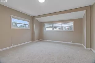 570 N 10th St, Cornelius, OR 97113 - Photo 13