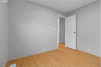 570 N 10th St #29, Cornelius, OR 97113 - Photo 11