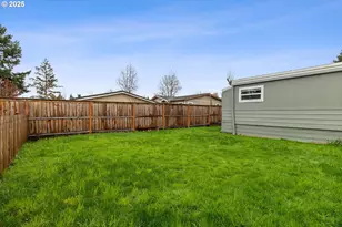 570 N 10th St, Cornelius, OR 97113 - Photo 21