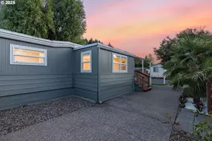 570 N 10th St, Cornelius, OR 97113 - Photo 15