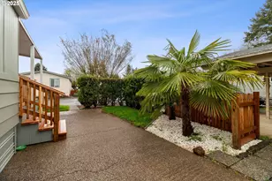 570 N 10th St, Cornelius, OR 97113 - Photo 17