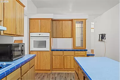 69664 McFarland Rd, North Bend, OR 97459 - Photo 13