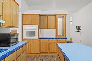 69664 McFarland Rd, North Bend, OR 97459 - Photo 13