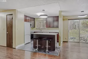 223 SW Taylors Ferry Rd, Portland, OR 97219 - Photo 9