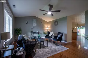 809 SW 22nd Ave, Battle Ground, WA 98604 - Photo 7