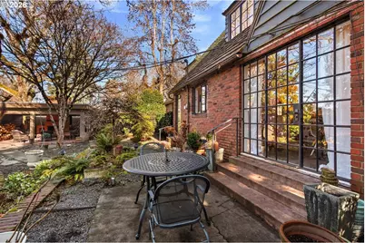 1833 SE Exeter Dr, Portland, OR 97202 - Photo 41