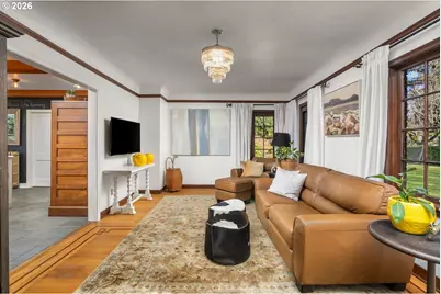 1833 SE Exeter Dr, Portland, OR 97202 - Photo 13