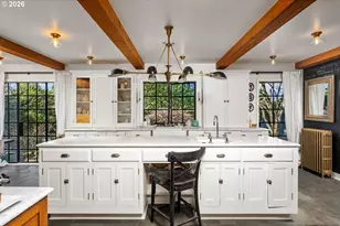 1833 SE Exeter Dr, Portland, OR 97202 - Photo 17