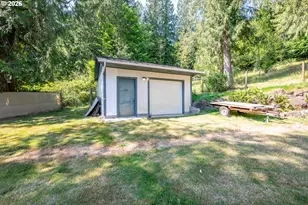 183 Pogue Ln, Castle Rock, WA 98611 - Photo 29