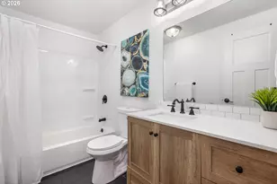 183 Pogue Ln, Castle Rock, WA 98611 - Photo 11