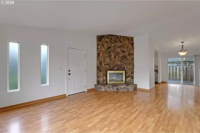 4703 SW Pomona St, Portland, OR 97219 - Photo 5