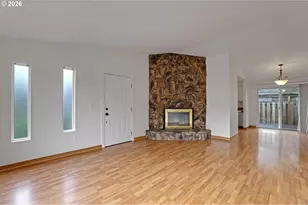 4703 SW Pomona St, Portland, OR 97219 - Photo 5