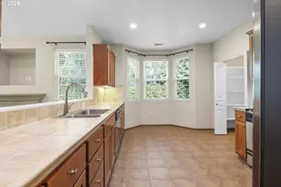 4890 Summerlinn Way, West Linn, OR 97068 - Photo 11