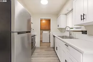 3836 SE 91st Ave, Portland, OR 97266 - Photo 11