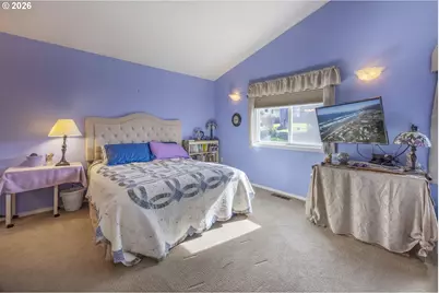 1708 NW 38th St, Lincoln City, OR 97367 - Photo 17