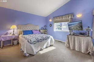 1708 NW 38th St, Lincoln City, OR 97367 - Photo 17