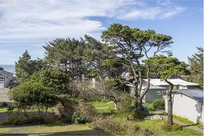 1708 NW 38th St, Lincoln City, OR 97367 - Photo 33