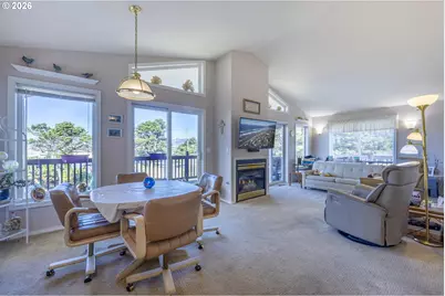 1708 NW 38th St, Lincoln City, OR 97367 - Photo 5