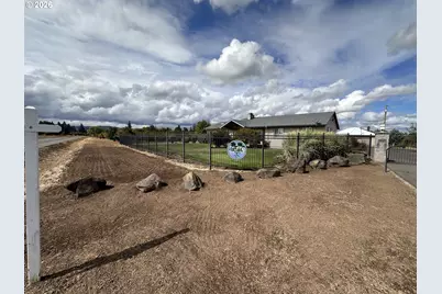8905 SW River Rd, Hillsboro, OR 97123 - Photo 1