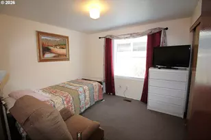 8563 SW Hamlet St, Portland, OR 97224 - Photo 23