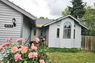 8563 SW Hamlet St, Portland, OR 97224 - Photo 5