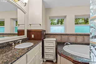 785 E 44th Ave, Eugene, OR 97405 - Photo 33