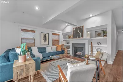 1017 NE Skidmore St, Portland, OR 97211 - Photo 5