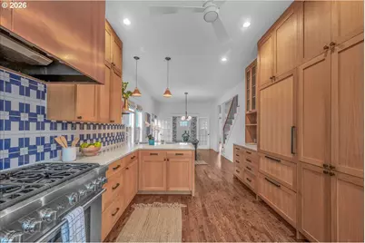 1017 NE Skidmore St, Portland, OR 97211 - Photo 17