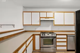 6301 White Tail Dr, West Linn, OR 97068 - Photo 3