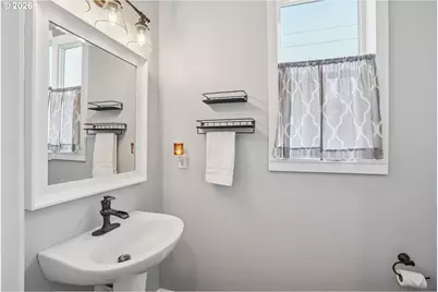 2782 Nina Pl, Hubbard, OR 97032 - Photo 5