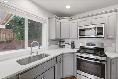 2925 Doaks Ferry Rd NW, Salem, OR 97304 - Photo 19