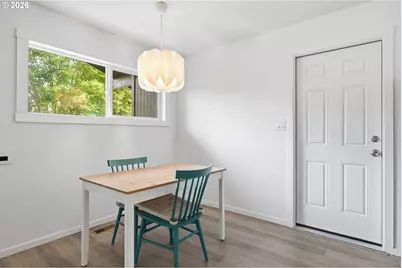 9424 N Fairhaven Ave, Portland, OR 97203 - Photo 7