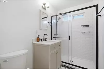 9424 N Fairhaven Ave, Portland, OR 97203 - Photo 15