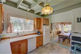 1676 SE 2nd St, Astoria, OR 97103 - Photo 13