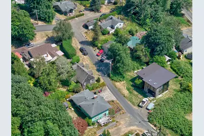 1676 SE 2nd St, Astoria, OR 97103 - Photo 35