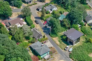 1676 SE 2nd St, Astoria, OR 97103 - Photo 35