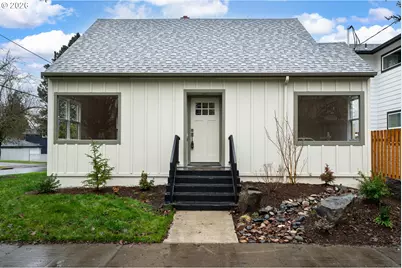 5721 N Willis Blvd, Portland, OR 97203 - Photo 3