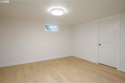 5721 N Willis Blvd, Portland, OR 97203 - Photo 29