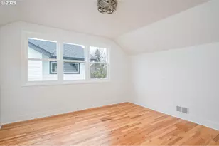 5721 N Willis Blvd, Portland, OR 97203 - Photo 25