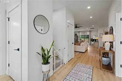 835 Reagan St, Mount Angel, OR 97362 - Photo 7