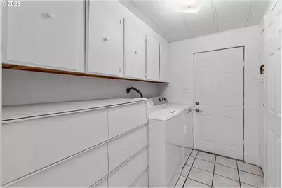 1782 Cole Rd S, Salem, OR 97306 - Photo 17