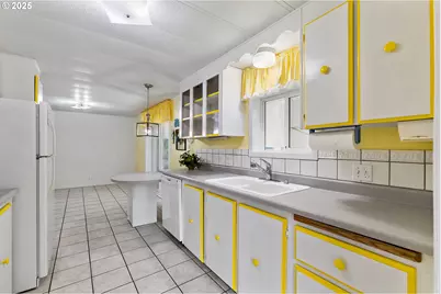 1782 Cole Rd S, Salem, OR 97306 - Photo 3