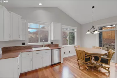 2697 Islander Ave NW, Salem, OR 97304 - Photo 15