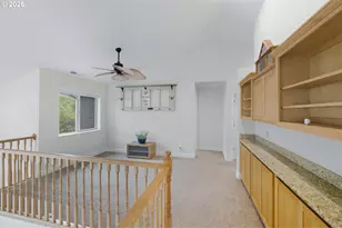 2697 Islander Ave NW, Salem, OR 97304 - Photo 33