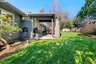 13562 SW 63rd Pl, Portland, OR 97219 - Photo 33