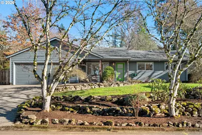 13562 SW 63rd Pl, Portland, OR 97219 - Photo 1