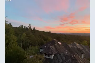 8730 NW Terraceview Ct, Portland, OR 97229 - Photo 37