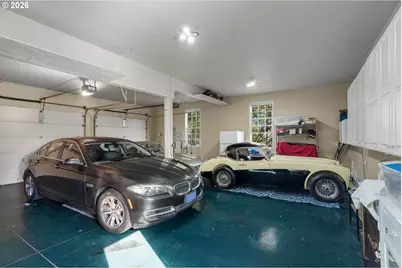 8730 NW Terraceview Ct, Portland, OR 97229 - Photo 17